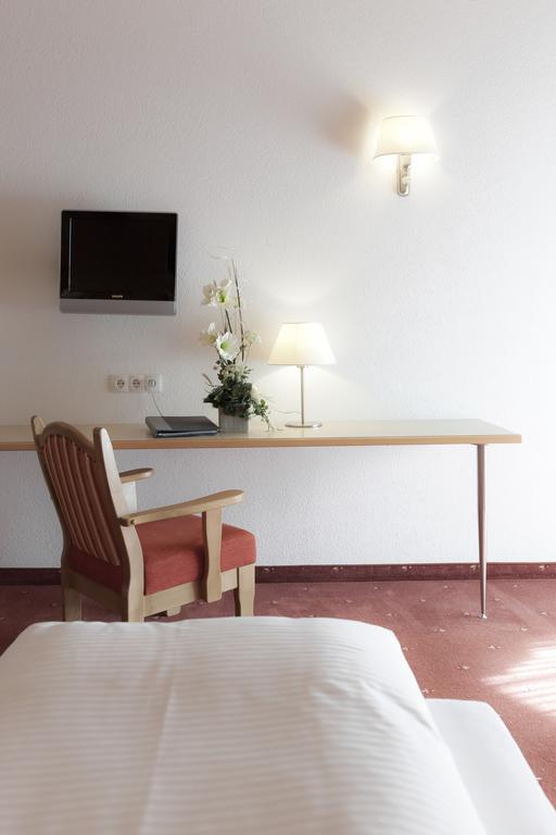 Hotel Troschana Flirsch Buitenkant foto