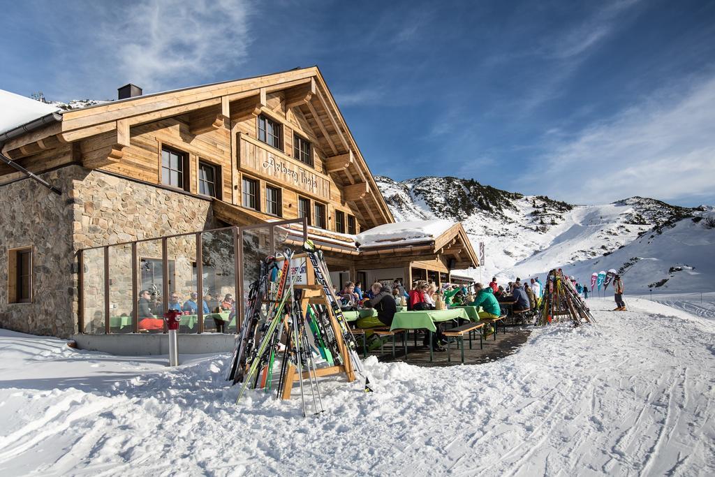 Hotel Troschana Flirsch Buitenkant foto